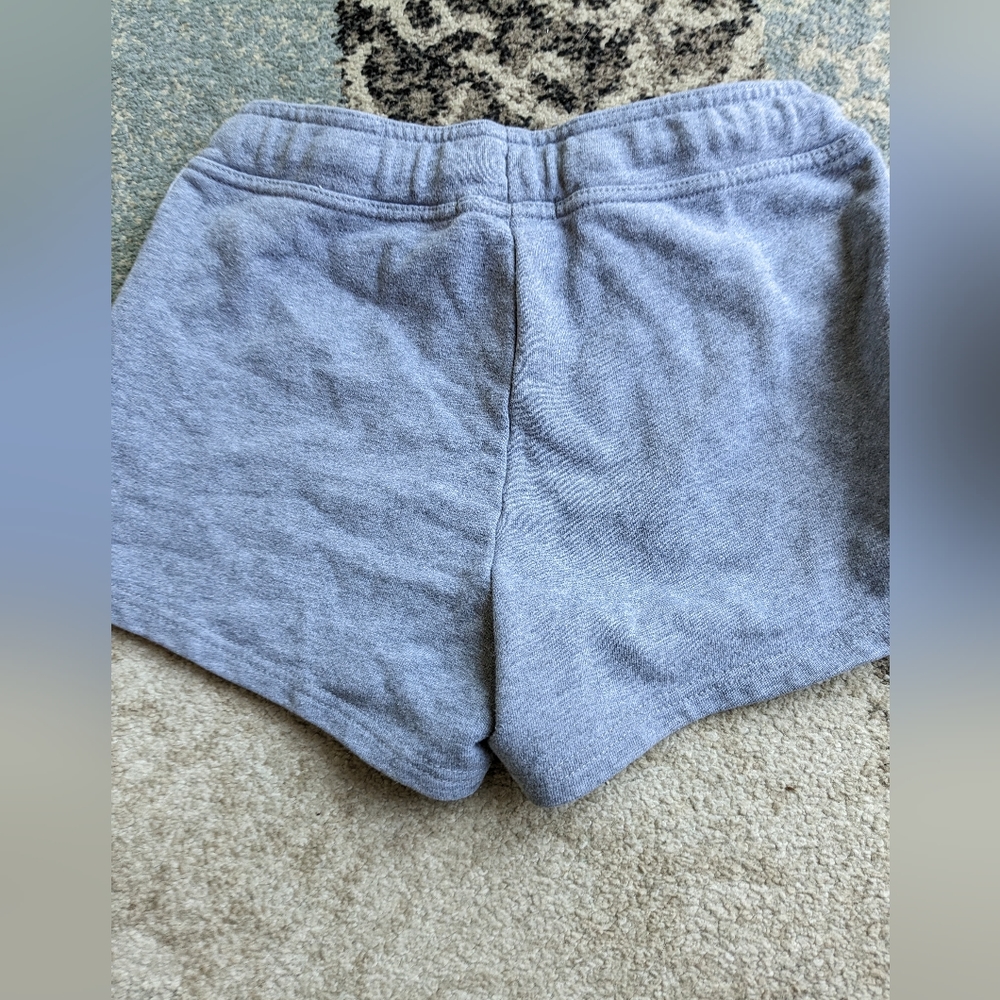 Vans shorts - Picture 2 of 4